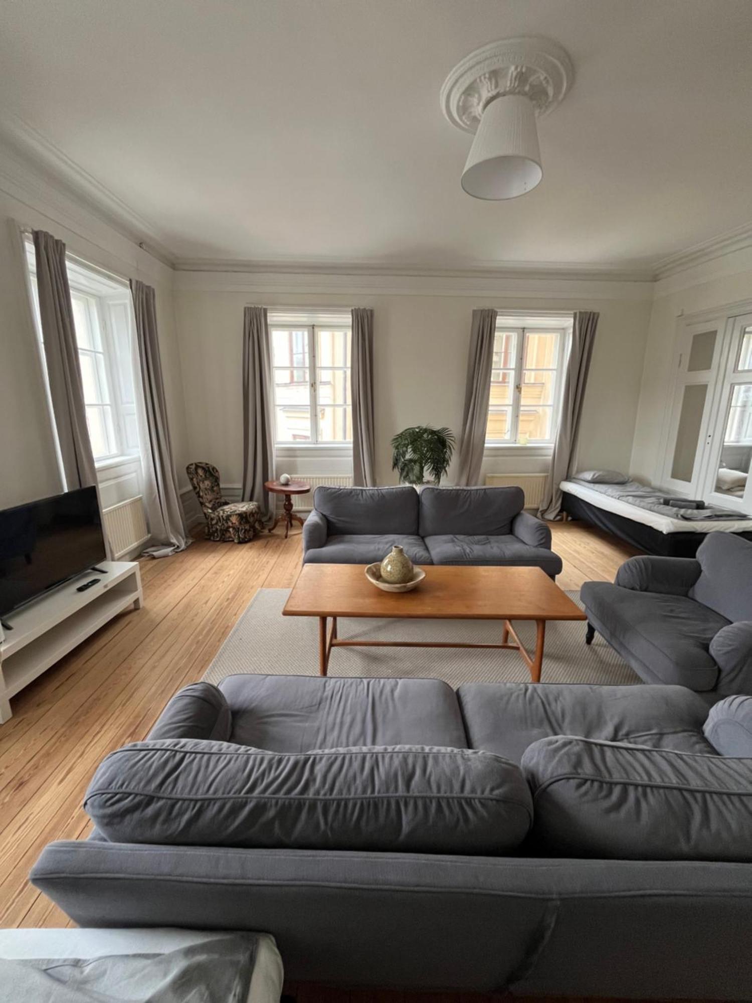 Home Inn Mrt19 Stockholm Ngoại thất bức ảnh