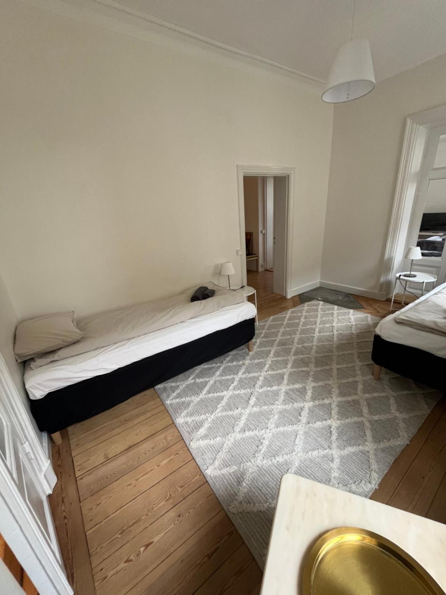 Home Inn Mrt19 Stockholm Ngoại thất bức ảnh